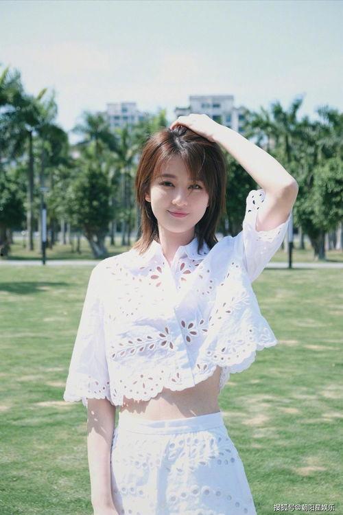 娱乐吃瓜酱飞鸟,揭秘娱乐圈那些不为人知的幕后故事